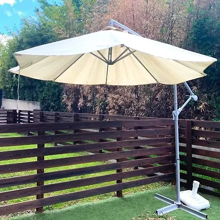 Casa Con Jardin Cerca De Llivia *